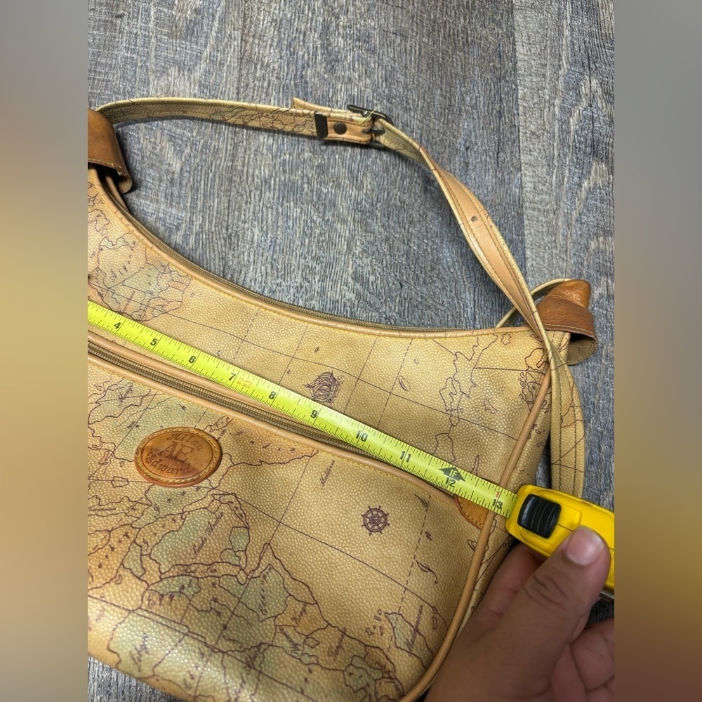 Allan Edward  Map Print Shoulder Bag - Picture 14 of 15